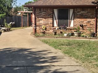 7738 Staci Ct, North Richland Hills, TX 76182