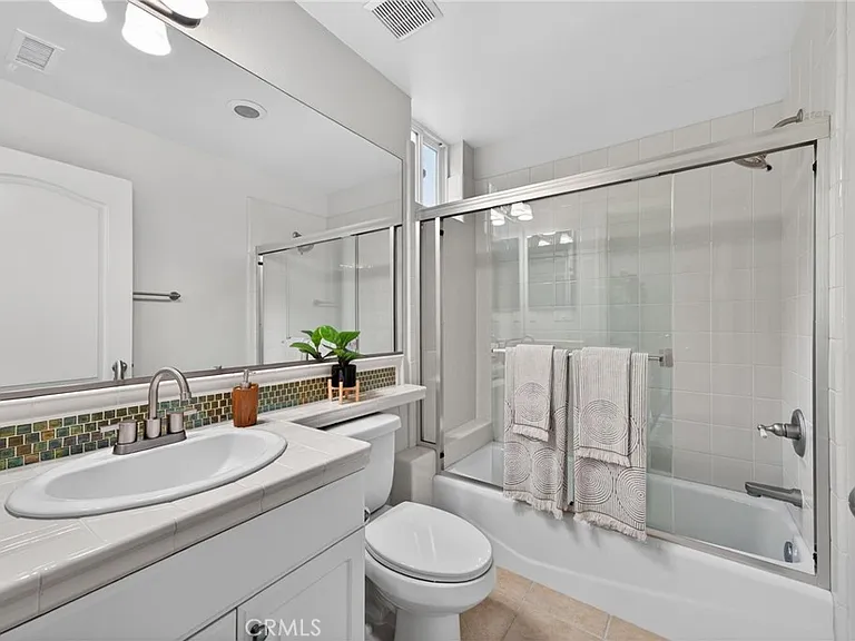 20800 Campania Ln — Photo 62