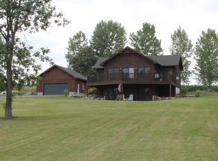 616 River Rd, Peru, NY 12972