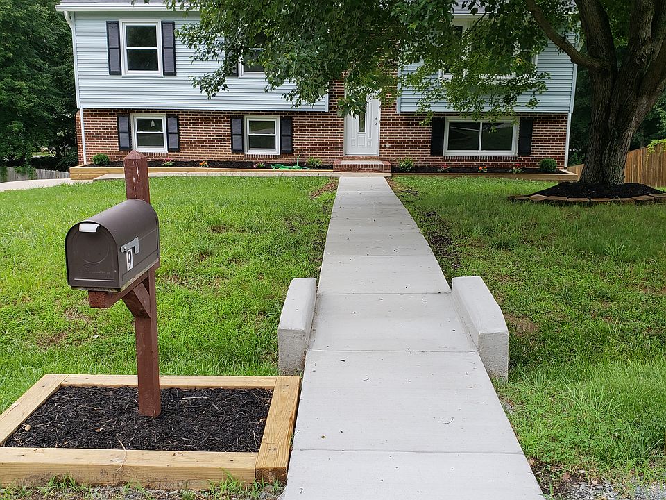 1st image of 9 Haven Ct