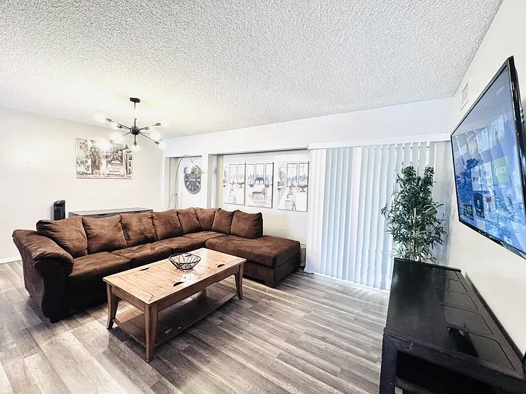S William Miller Dr — Photo 24