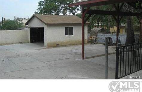 2nd image of 14044 Chamberlain St