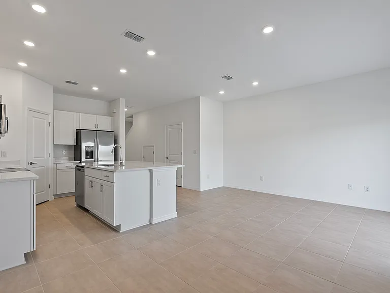 2128 Hallier Cv — Photo 6