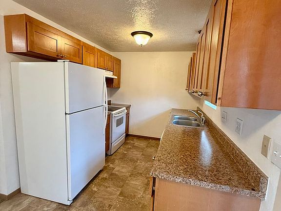 5th image of 1605 W York Ave #1