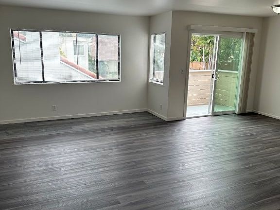 2nd image of 4304 Avenida Lorenzo #C