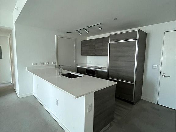 5th image of 1100 S Miami Ave #2004