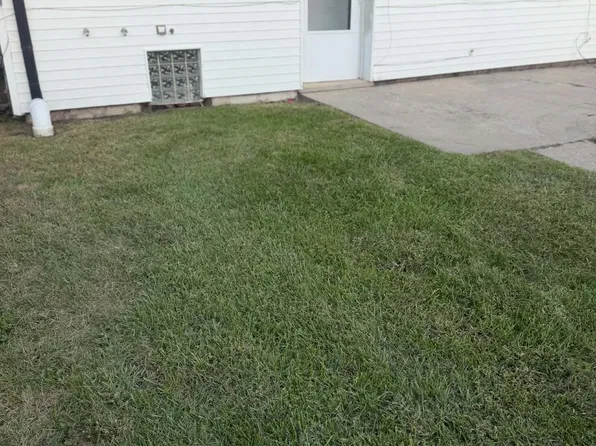(undisclosed Address), Hammond, IN 46324
