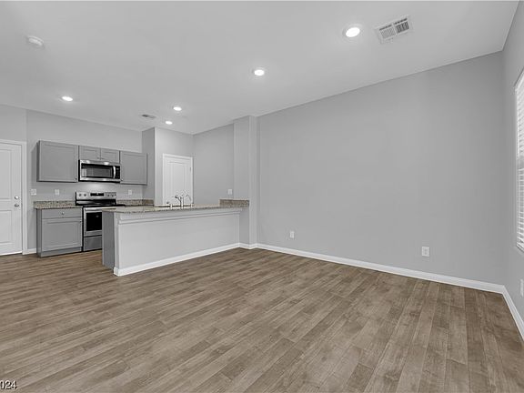 4th image of 4118 Venus Falls Ave