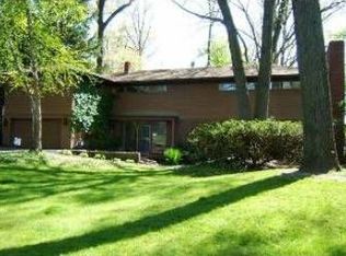 3921 Brookside Rd, Toledo, OH 43606