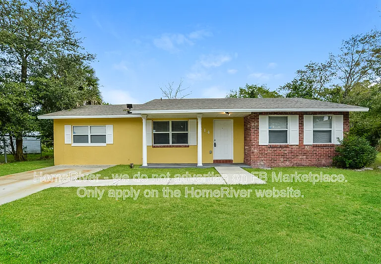 214 Terry Ln — Photo 1
