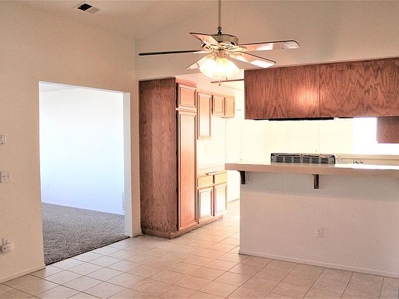 3rd image of 12527 Blazing Star Ln