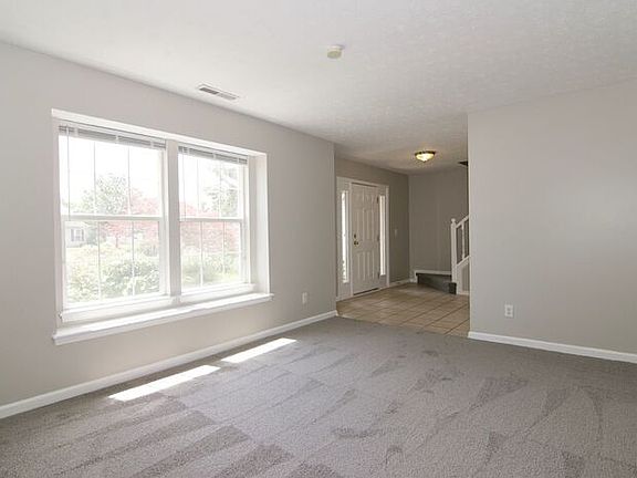 2nd image of 6042 Petersburg Pkwy