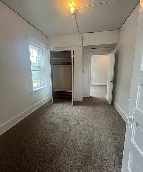 2130 E Locust St — Photo 7