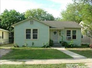 1730 Sacramento, San Antonio, TX 78201