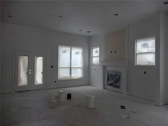 5th image of 391 Lamaloa Ln