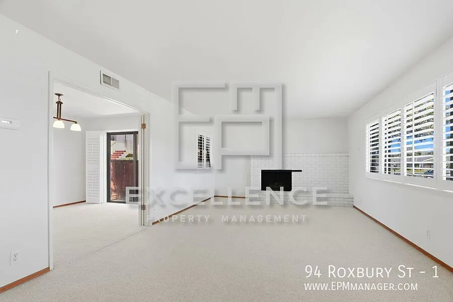 4plex Front 2/1.5 With Office Unit - 1 Car Garage, Fireplace, Enclosed Patio, AC, Santa Clara Uti... — Photo 3