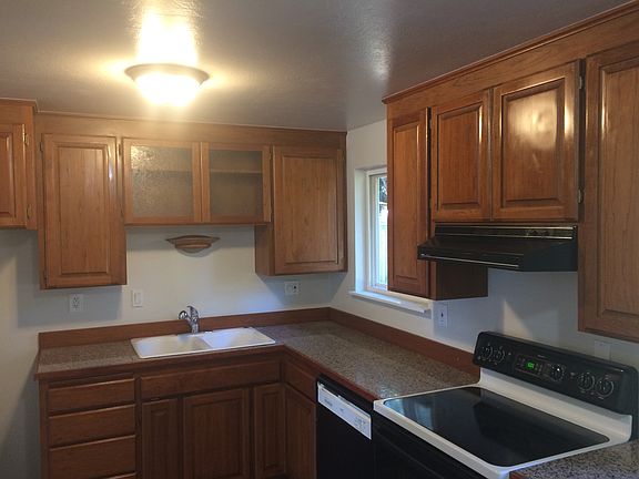 4th image of 10317 Earley Ave SW