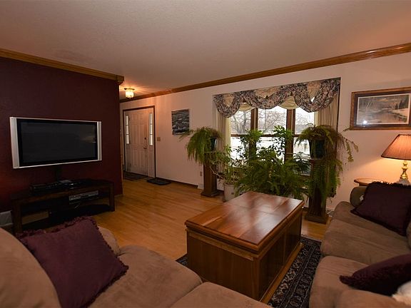 2nd image of 2440 Westhaven Ct