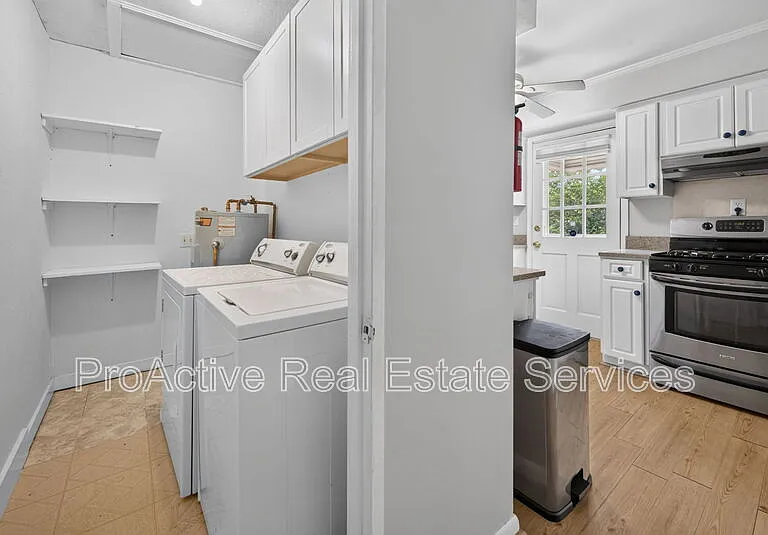 100 Hodges Manor Rd — Photo 6