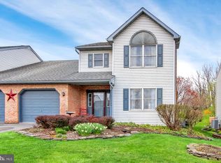 118 S View Rd, Fleetwood, PA 19522