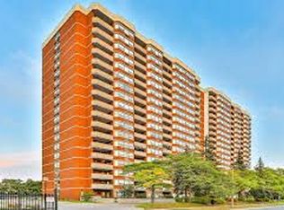 121 Ling Rd #1203, Toronto, ON M1E 4Y2