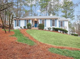 3755 Oxford Way E, Marietta, GA 30062