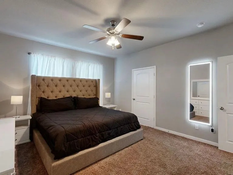 3602 Addison St — Photo 7