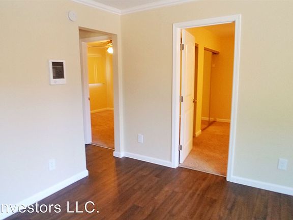 4th image of 4253 35th St APT 3