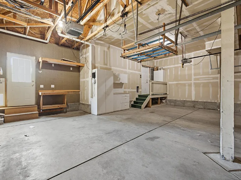 10505 White Pine Dr — Photo 33