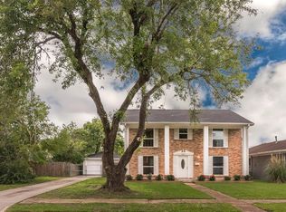 10819 Sagevale Ln, Houston, TX 77089