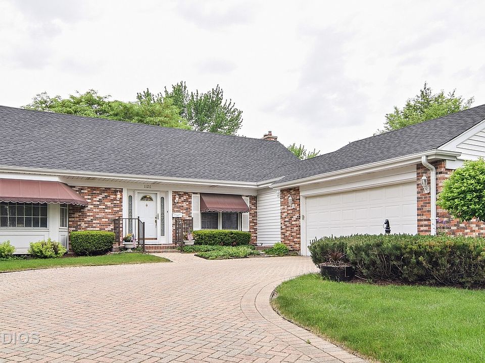 1st image of 1128 W Skylark Dr