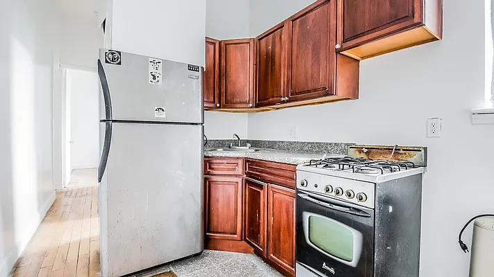 Rented by Nooklyn NYC LLC | media 10