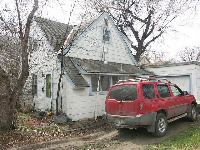 2nd image of 203 W Lamme St