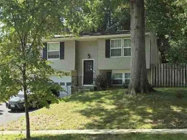 12517 Tove Rd, Clinton, MD 20735