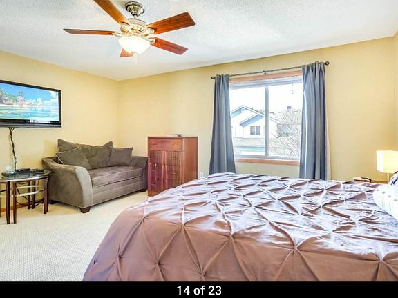 Large main bedroom