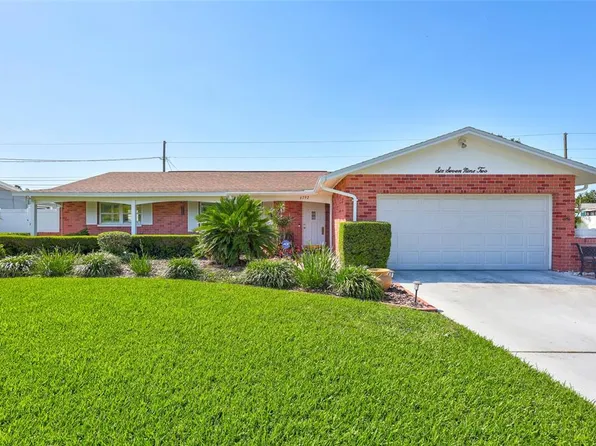 6792 14th Ave N, Saint Petersburg, FL 33710