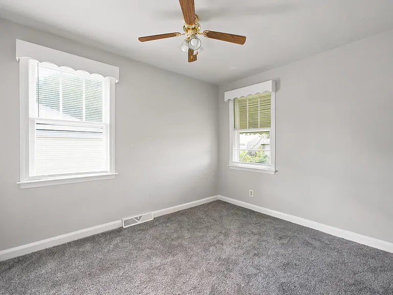 3604 Hydrangea St — Photo 23