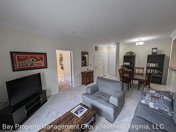 5th image of 4854 Eisenhower Ave Unit 356