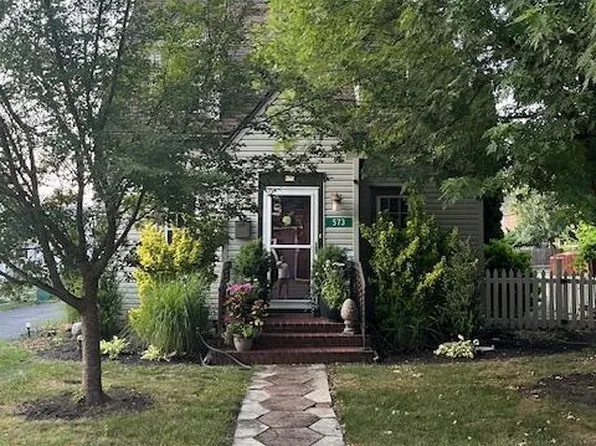 573 E Liberty St, Chambersburg, PA 17201