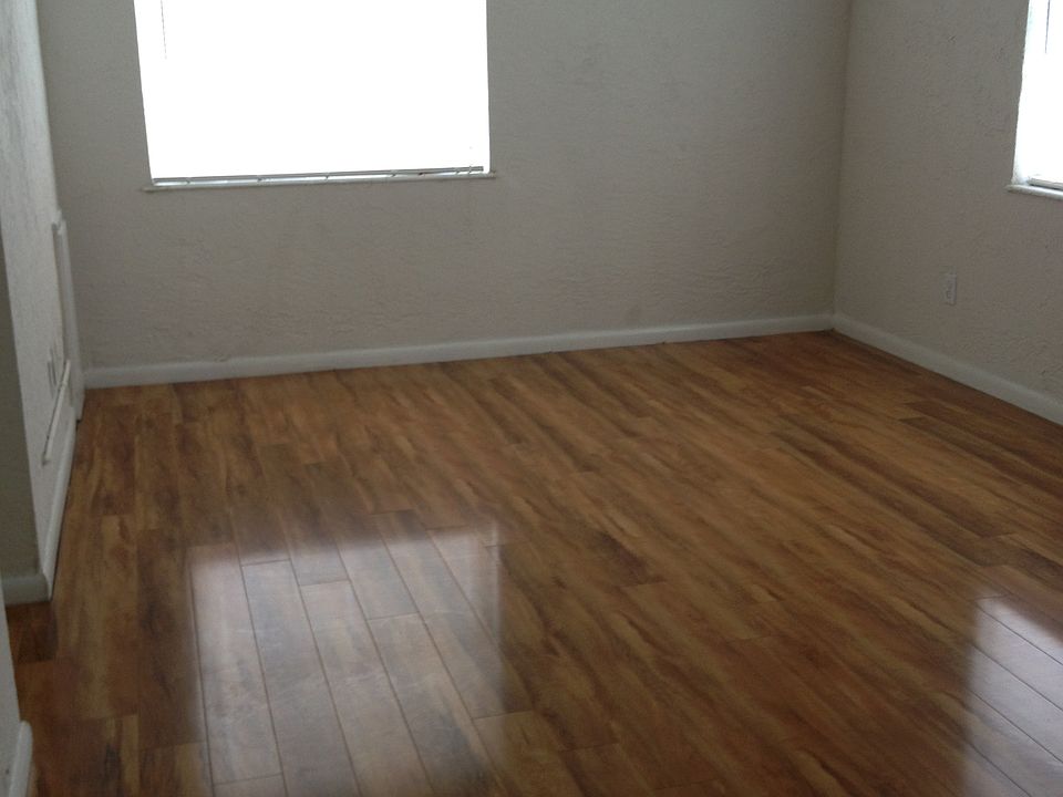 2nd image of 601 18th Ave S APT 1