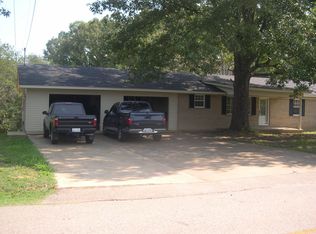 132 Tammy Dr, Selmer, TN 38375
