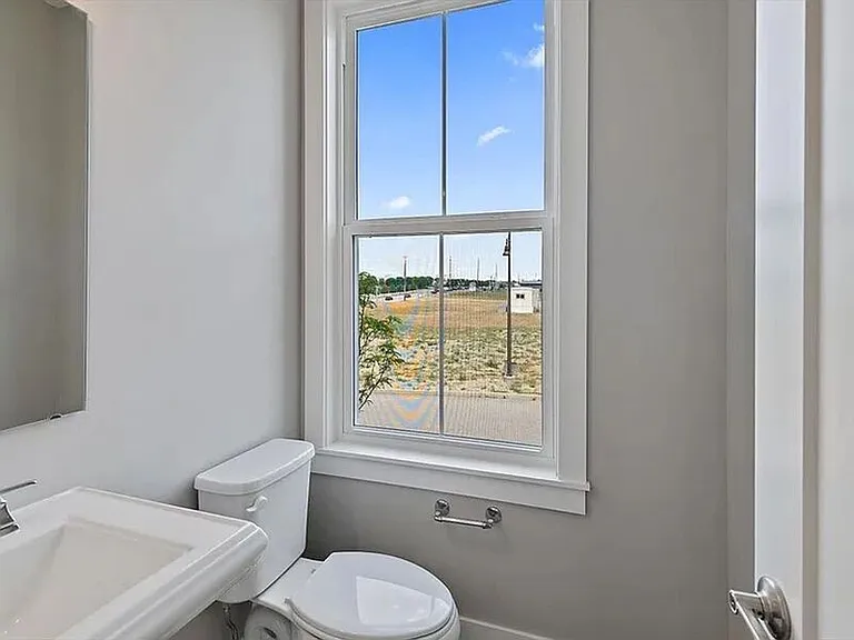 7234 Otley Dr — Photo 19