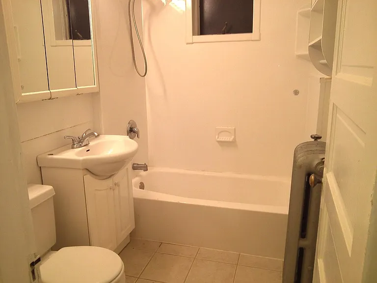 105 Oliver St #2 — Photo 14