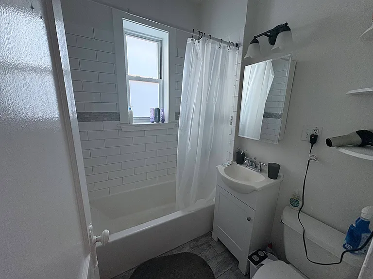 38 Hemenway St #25 — Photo 16