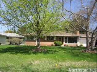 6104 Halifax Ave S, Minneapolis, MN 55424