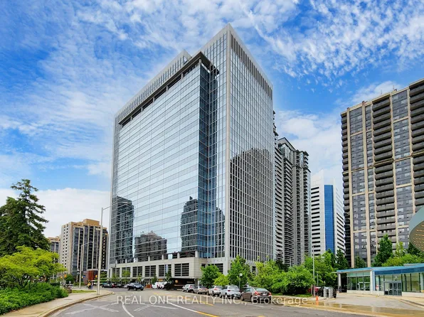 4968 Yonge St, Toronto, ON