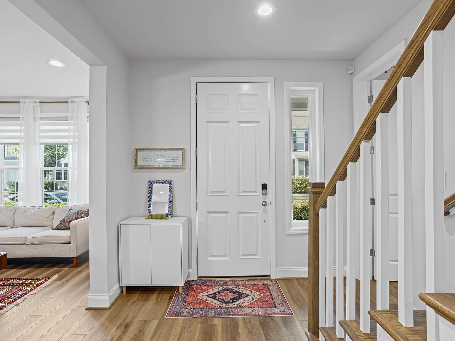 5 bed, 3390 sqft, $5,000 — Photo 4