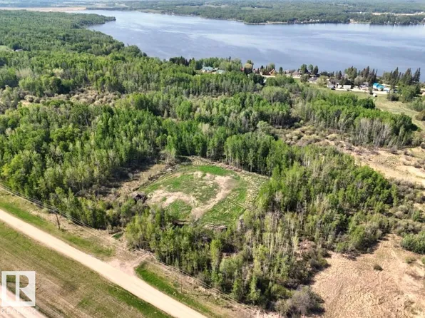 6206 State Highway 16, Parkland County, AB T0E 0W0