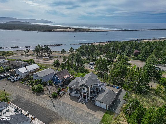 5th image of 15710 Oceanview Ave