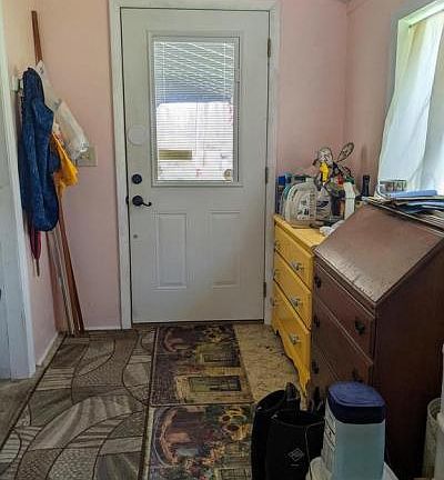 4th image of 98 Mountain Spring Rd